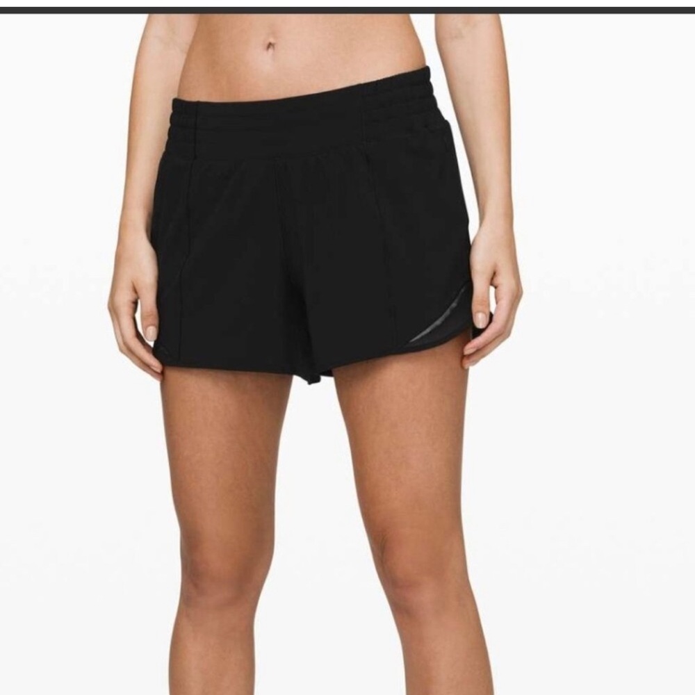 Lululemon Hotty Hot Short 4" Black Size 8